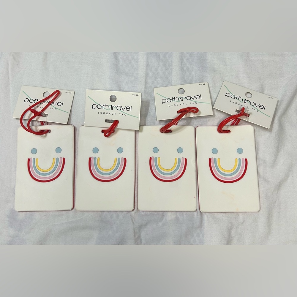 002 LOT: Path Travel luggage tags
